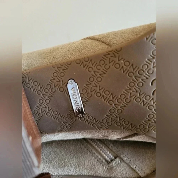 Vionic Upright Upton Taupe Suede Leather Ankle Booties(6) - Picture 8 of 9